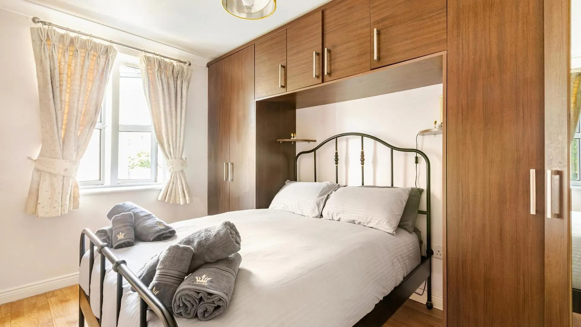 Modern Stylish Central Apt With Free Parking Dublin