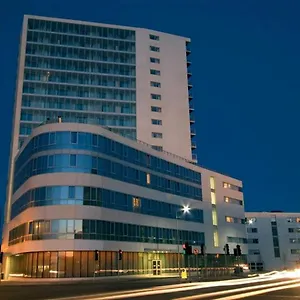  Appartement Metro Airport